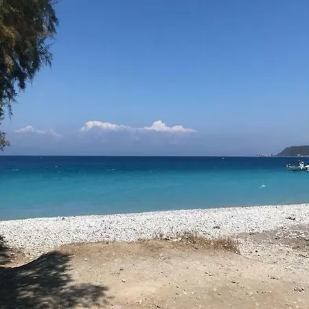 Cozy In Rhodes Ialysos (Rhodes)